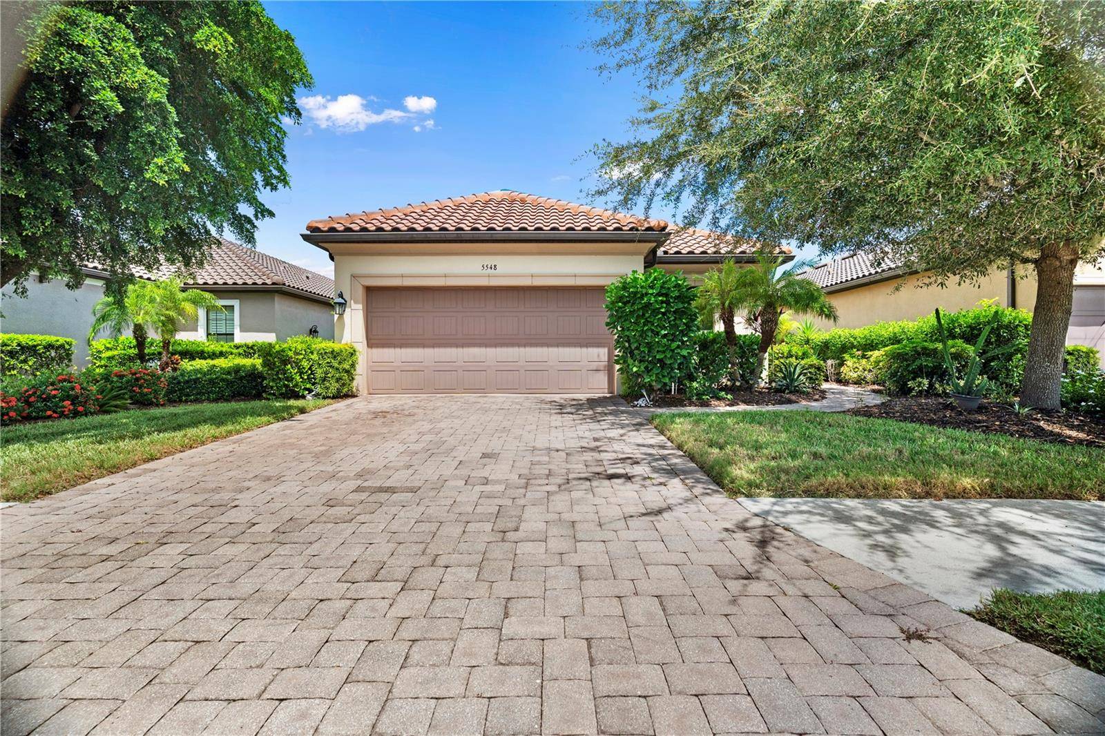 5548 SENTIERO DR, Nokomis, FL 34275