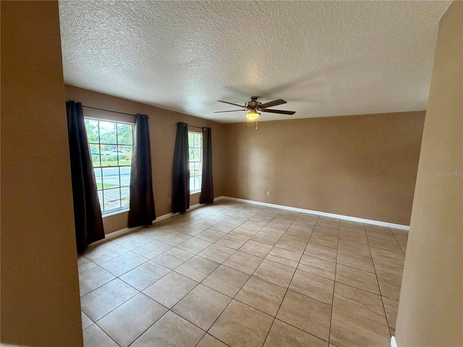 1 KING ARTHUR CT, Casselberry, FL 32707