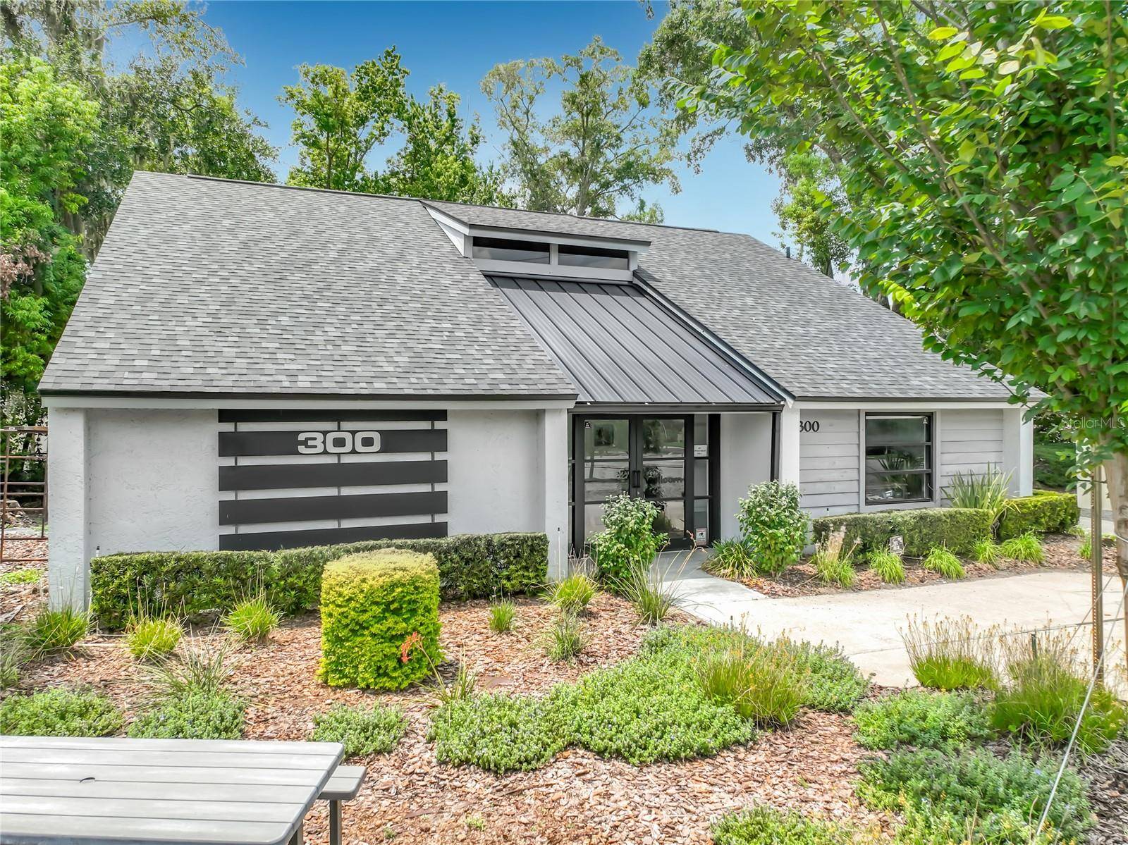 300 MAITLAND AVE, Altamonte Springs, FL 32701