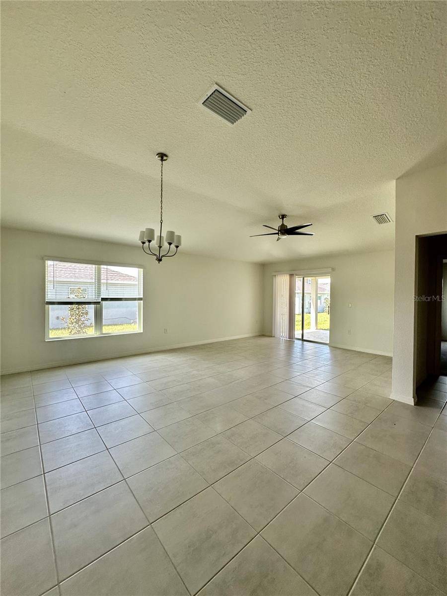 160 CYPRESS KNEES DR, Lake Wales, FL 33859