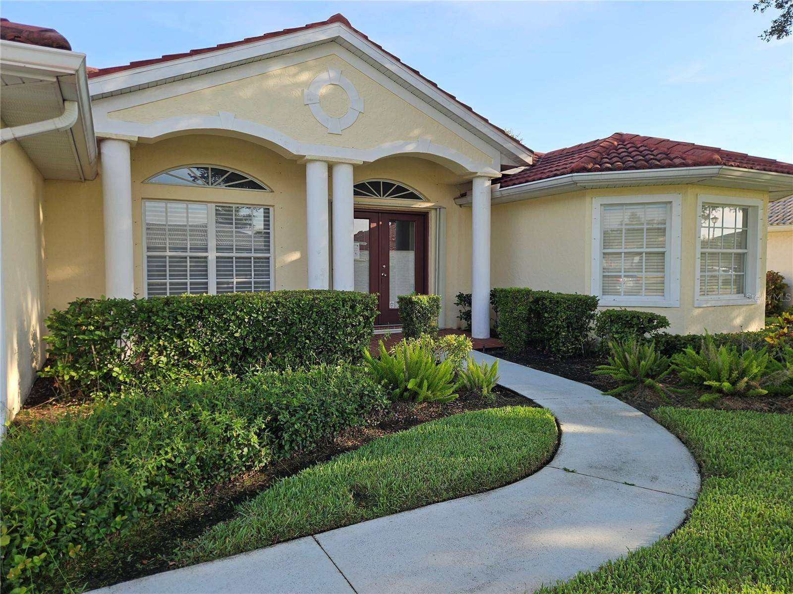 6628 DEERING CIR, Sarasota, FL 34240