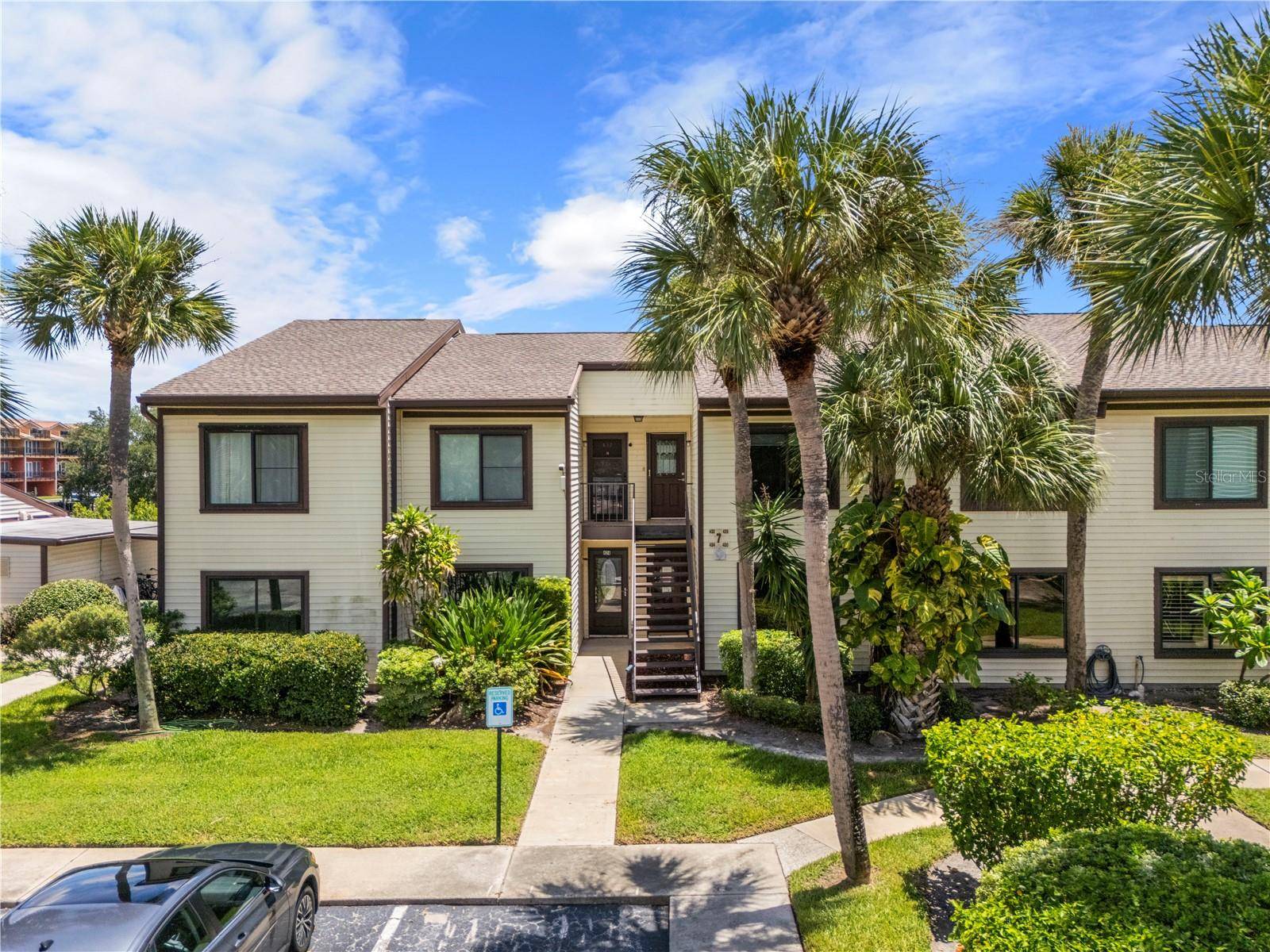 428 MOORINGS COVE DR #7F, Tarpon Springs, FL 34689