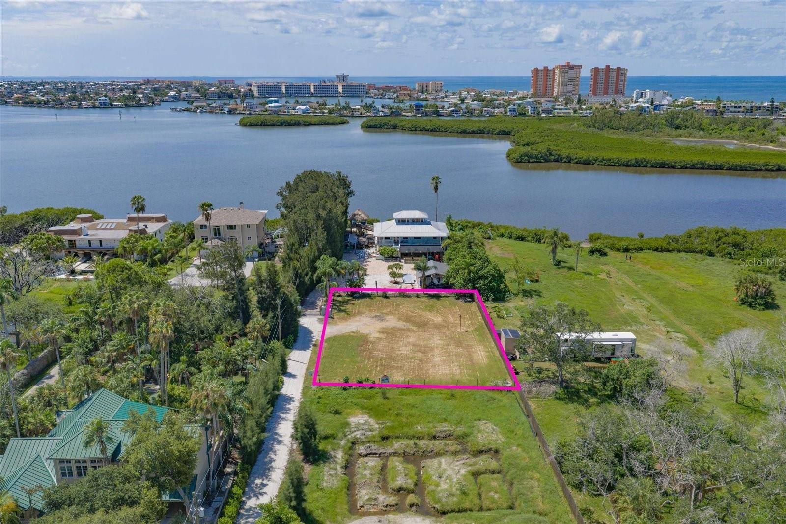 74TH AVE, Seminole, FL 33776