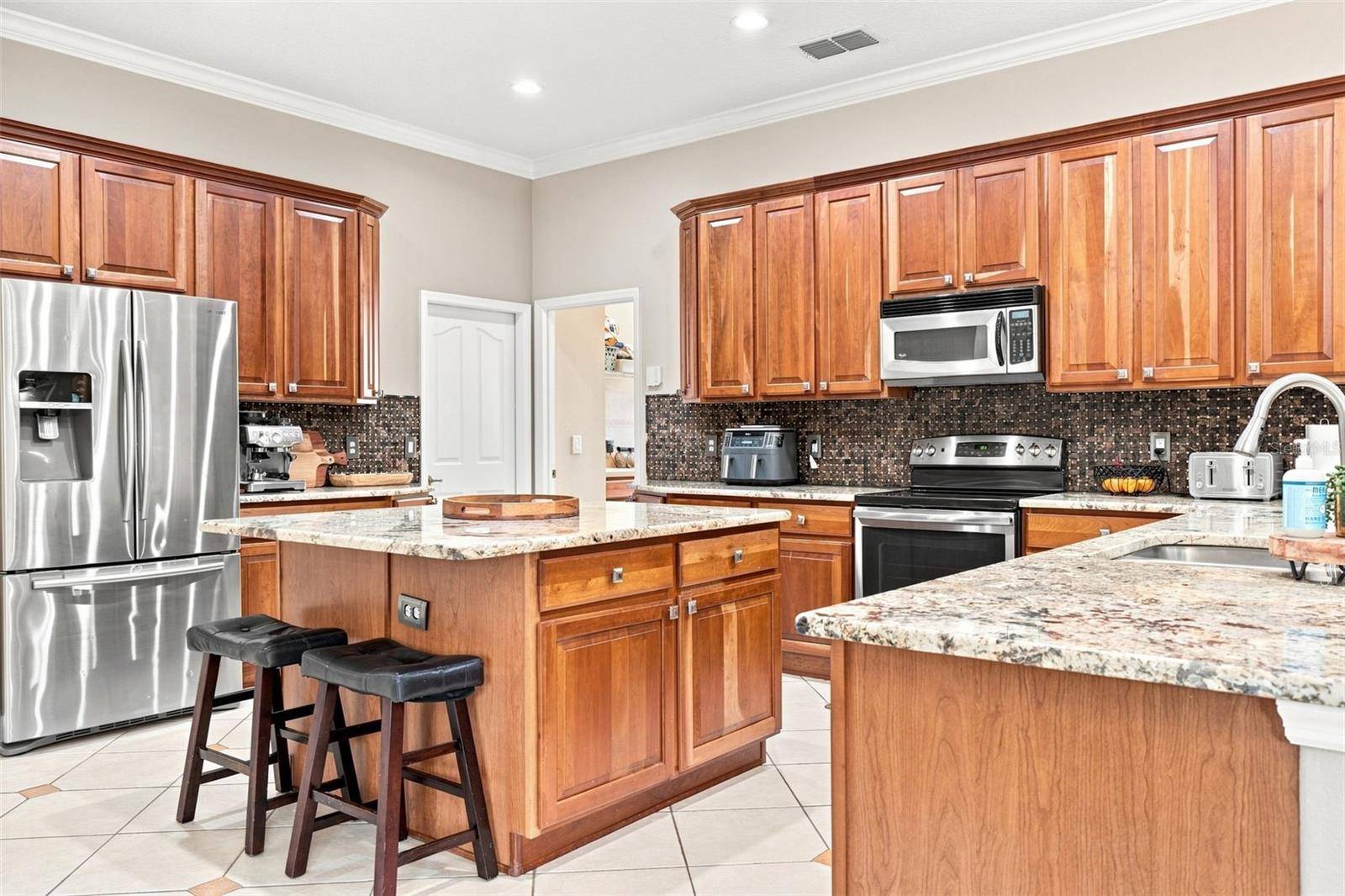 1463 MAPLE LEAF LN, Deland, FL 32724