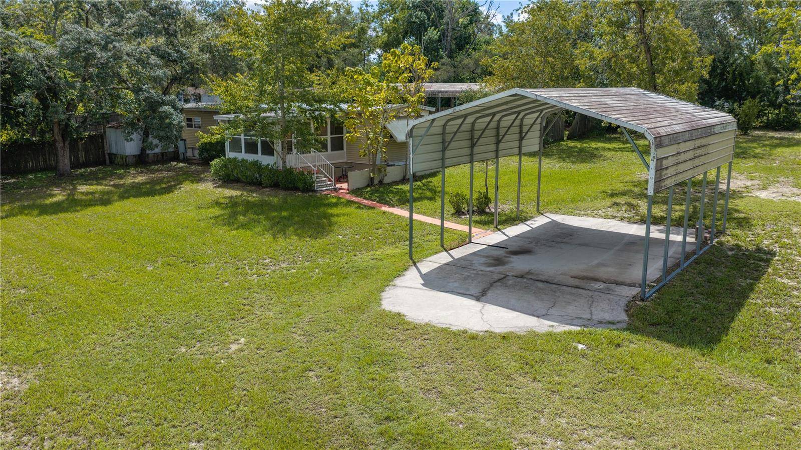 11390 MARIPOE RD, Weeki Wachee, FL 34614