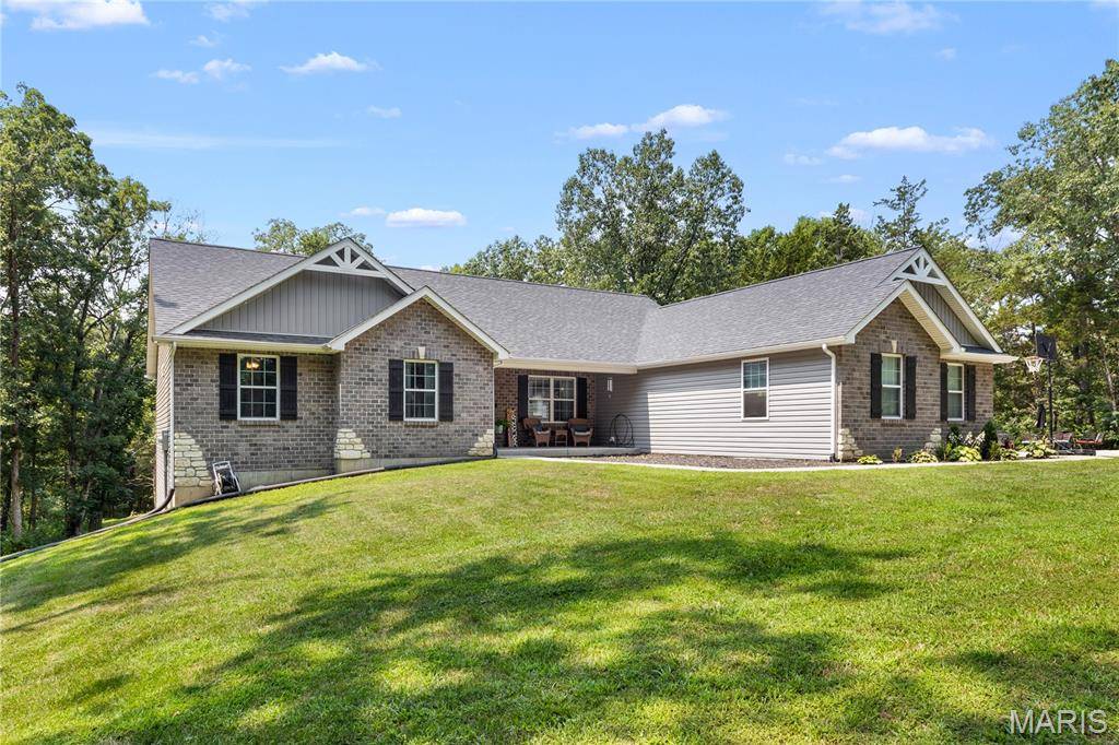 27287 Sunnyside RD, Warrenton, MO 63383