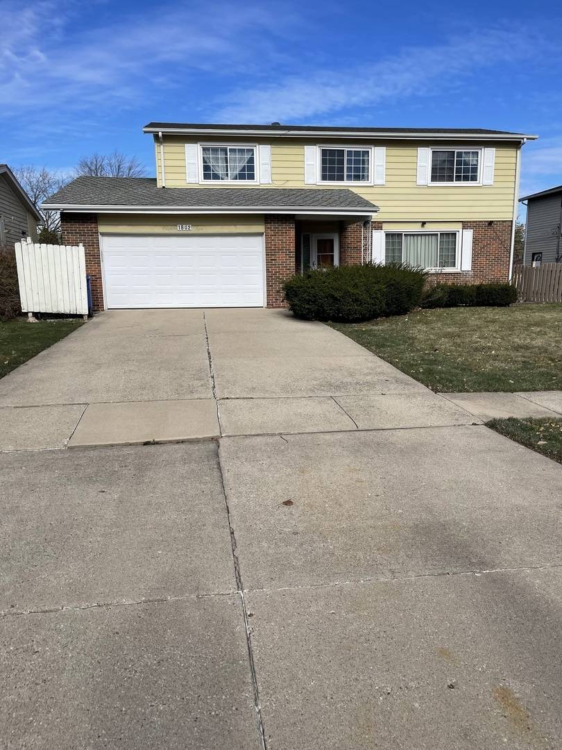 1802 W WILLOW LN #1802, Mount Prospect, IL 60056