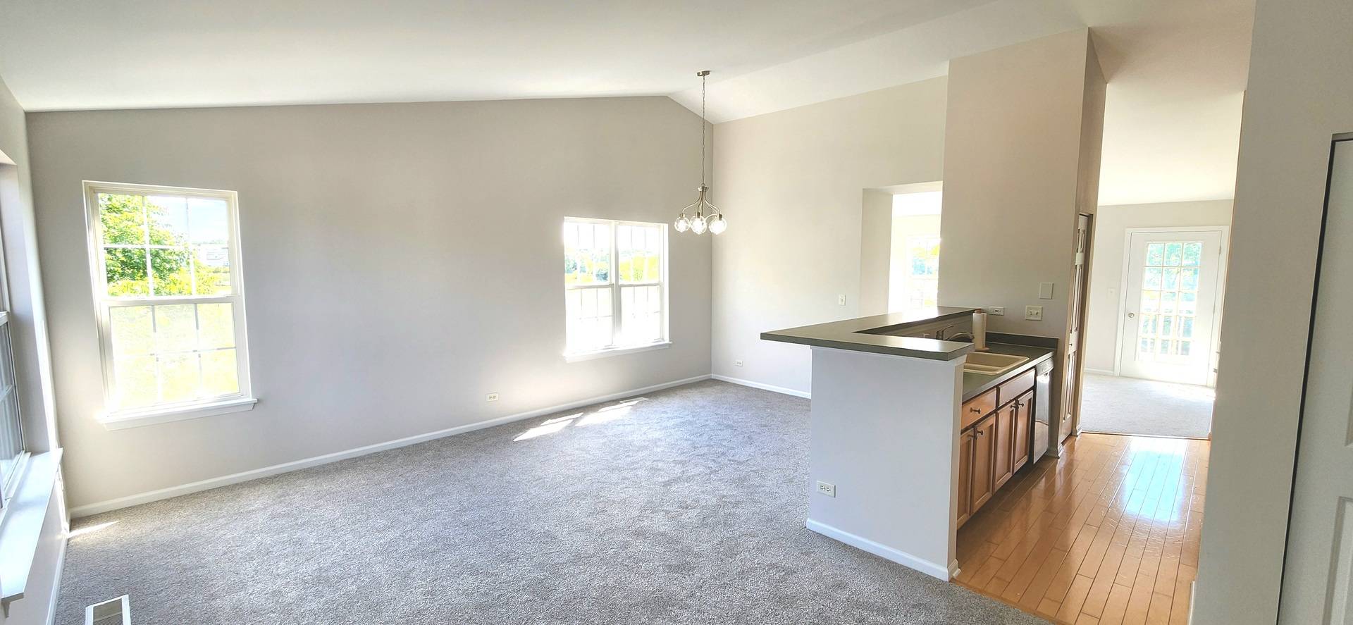 2435 Golf Ridge CIR #2435, Naperville, IL 60563