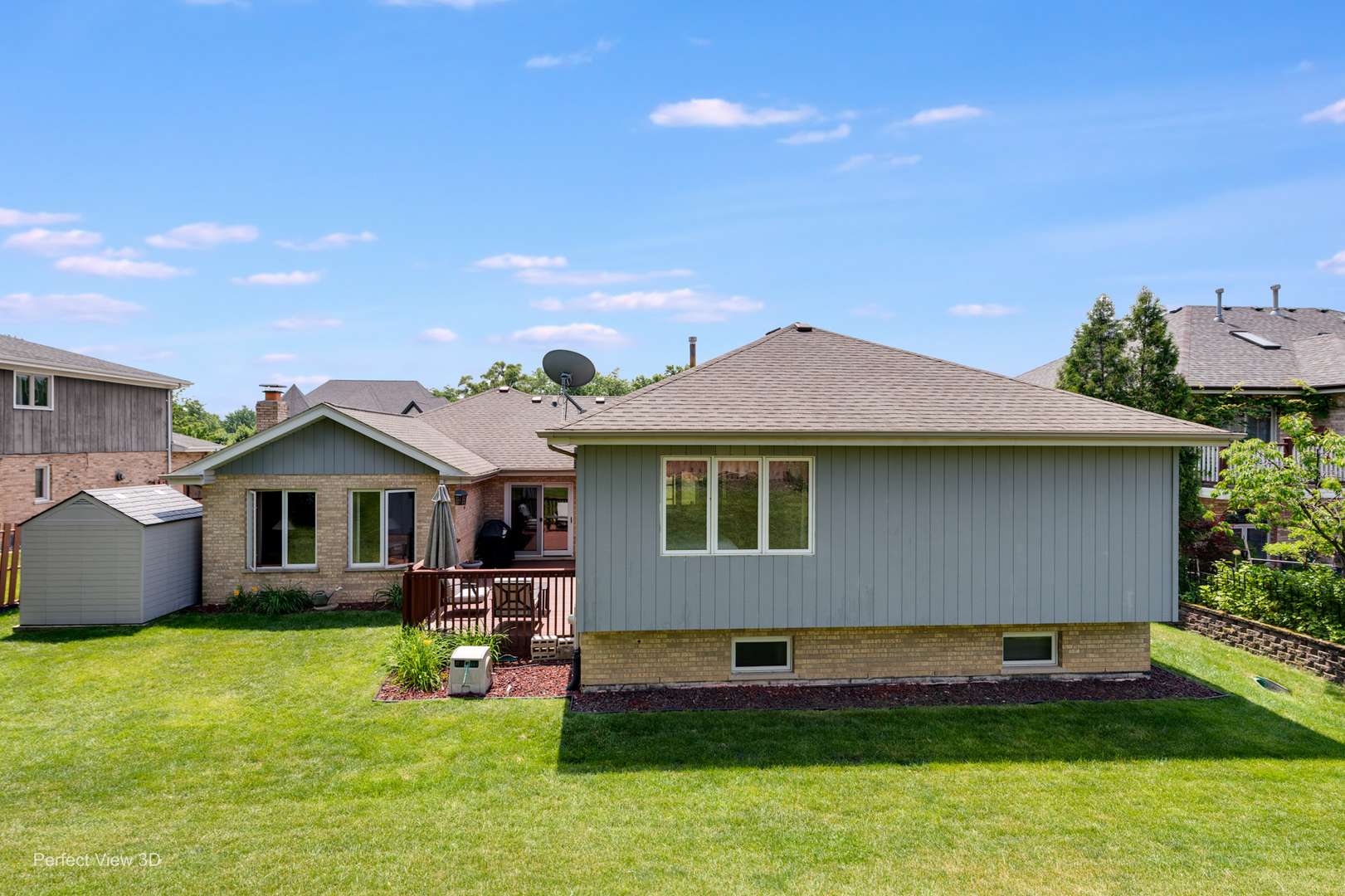 8636 W 98th PL, Palos Hills, IL 60465