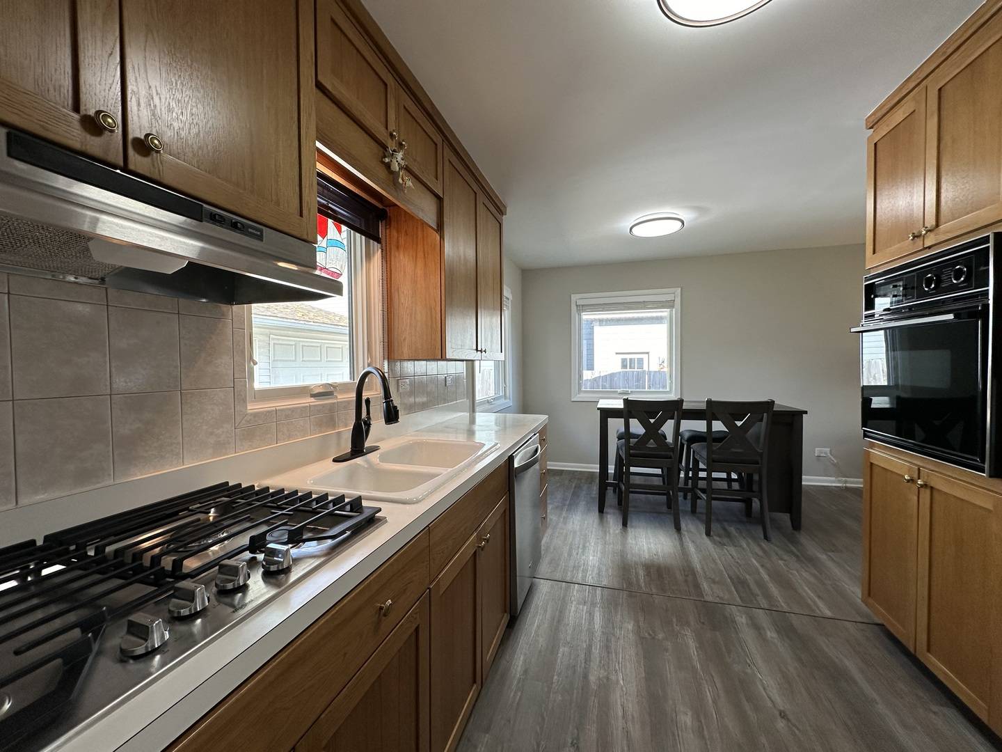4038 Forest AVE, Downers Grove, IL 60515