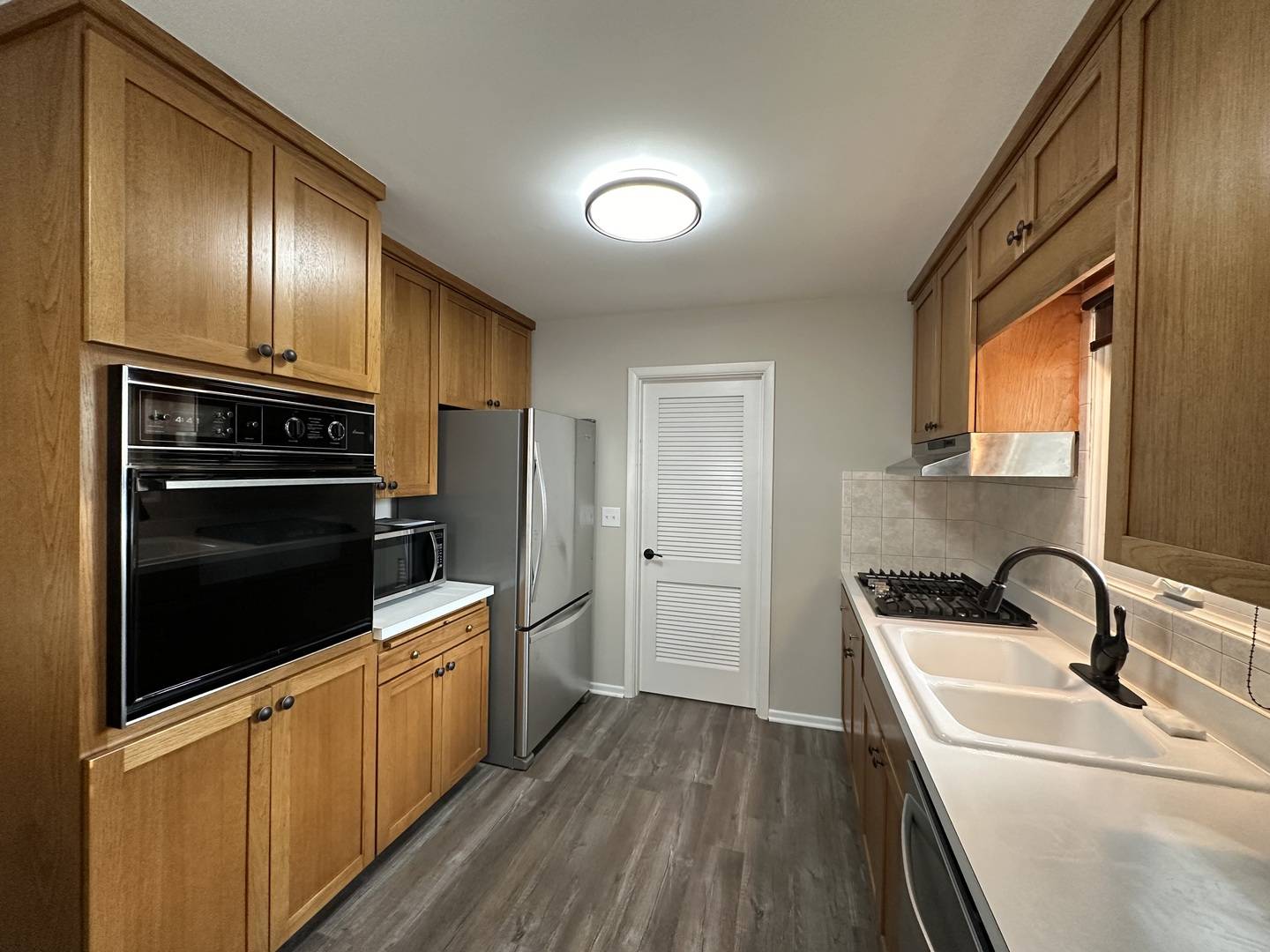 4038 Forest AVE, Downers Grove, IL 60515