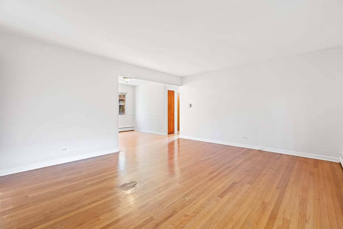 1539 Monroe AVE #2, River Forest, IL 60305