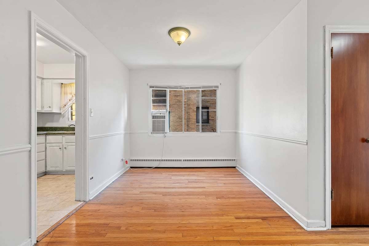 1539 Monroe AVE #2, River Forest, IL 60305