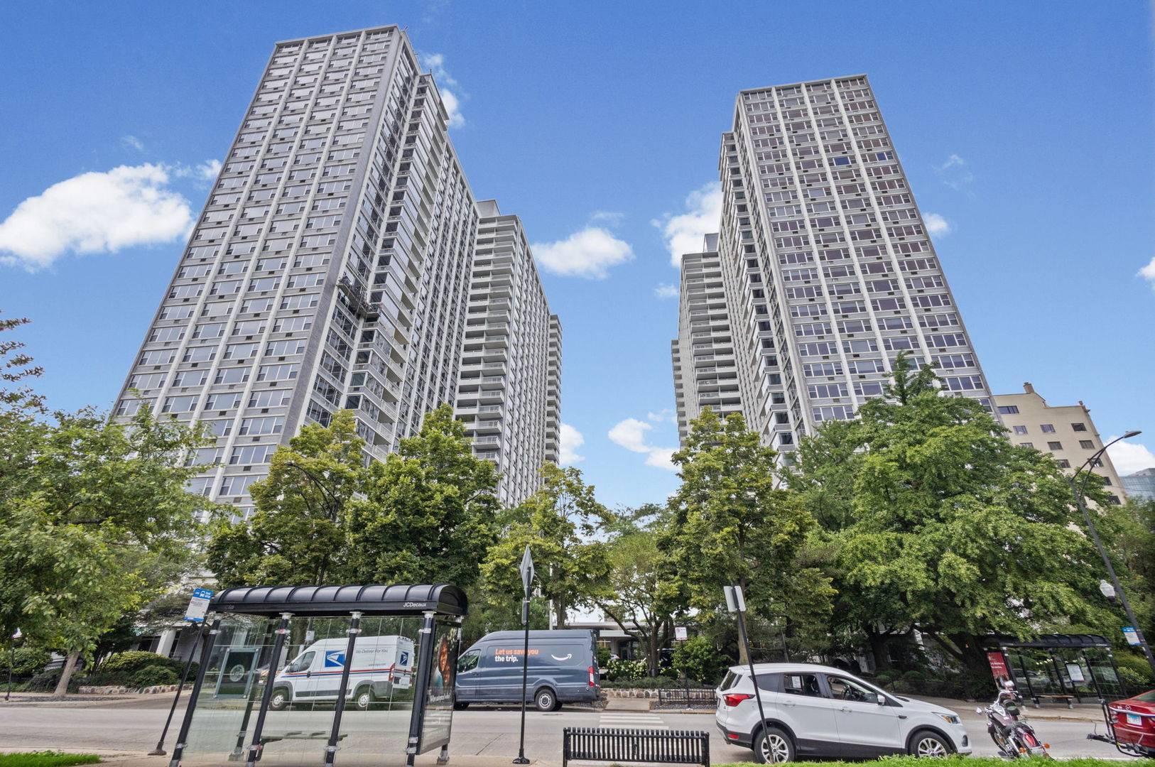 4250 N Marine DR #2730, Chicago, IL 60613