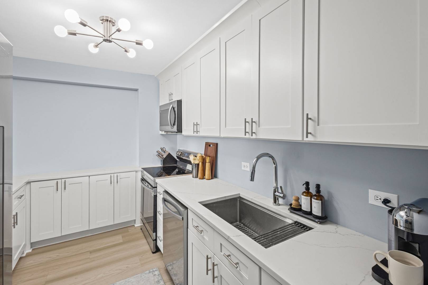 4250 N Marine DR #2730, Chicago, IL 60613
