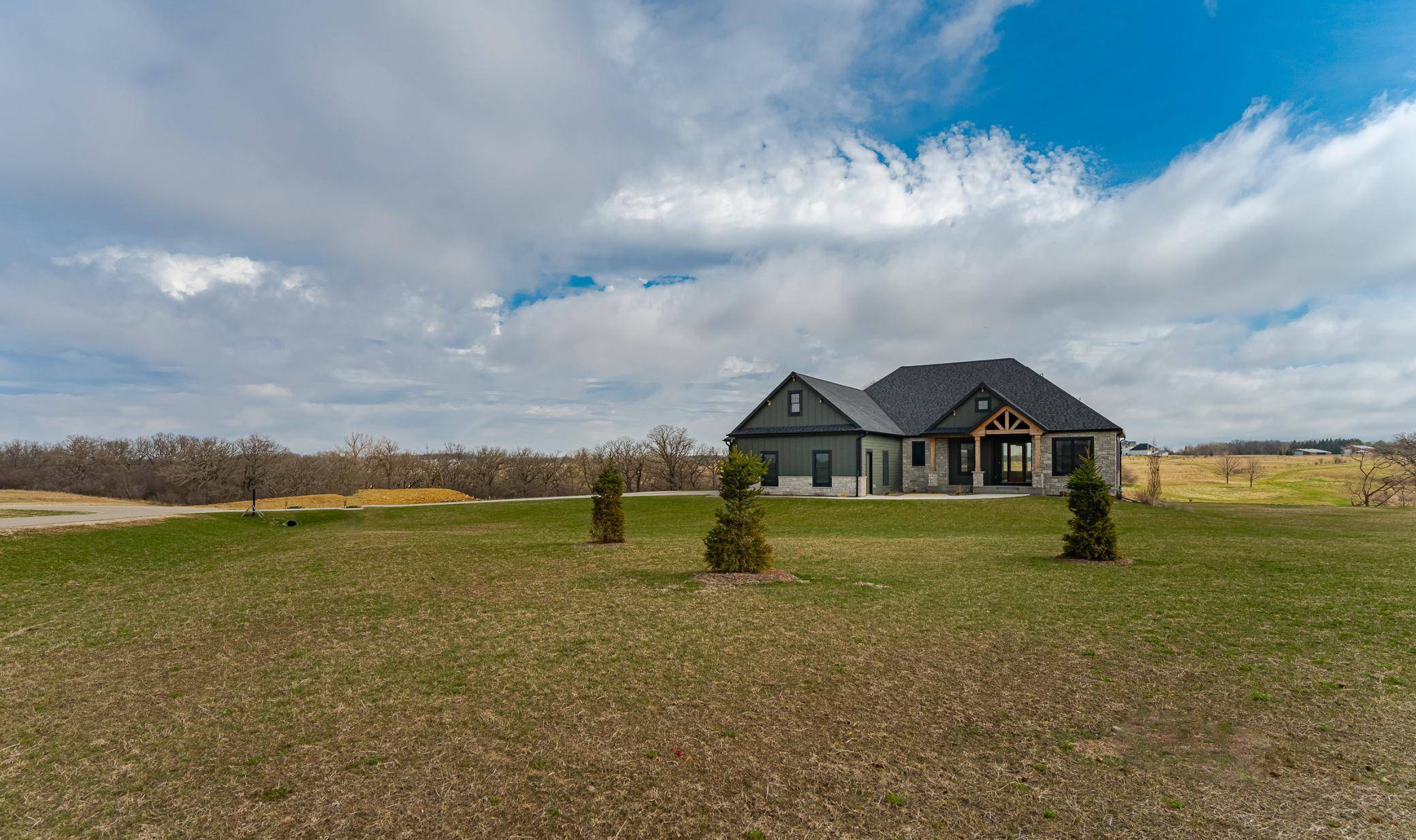 4980 Royal Oaks CIR SW, Rochester, MN 55902