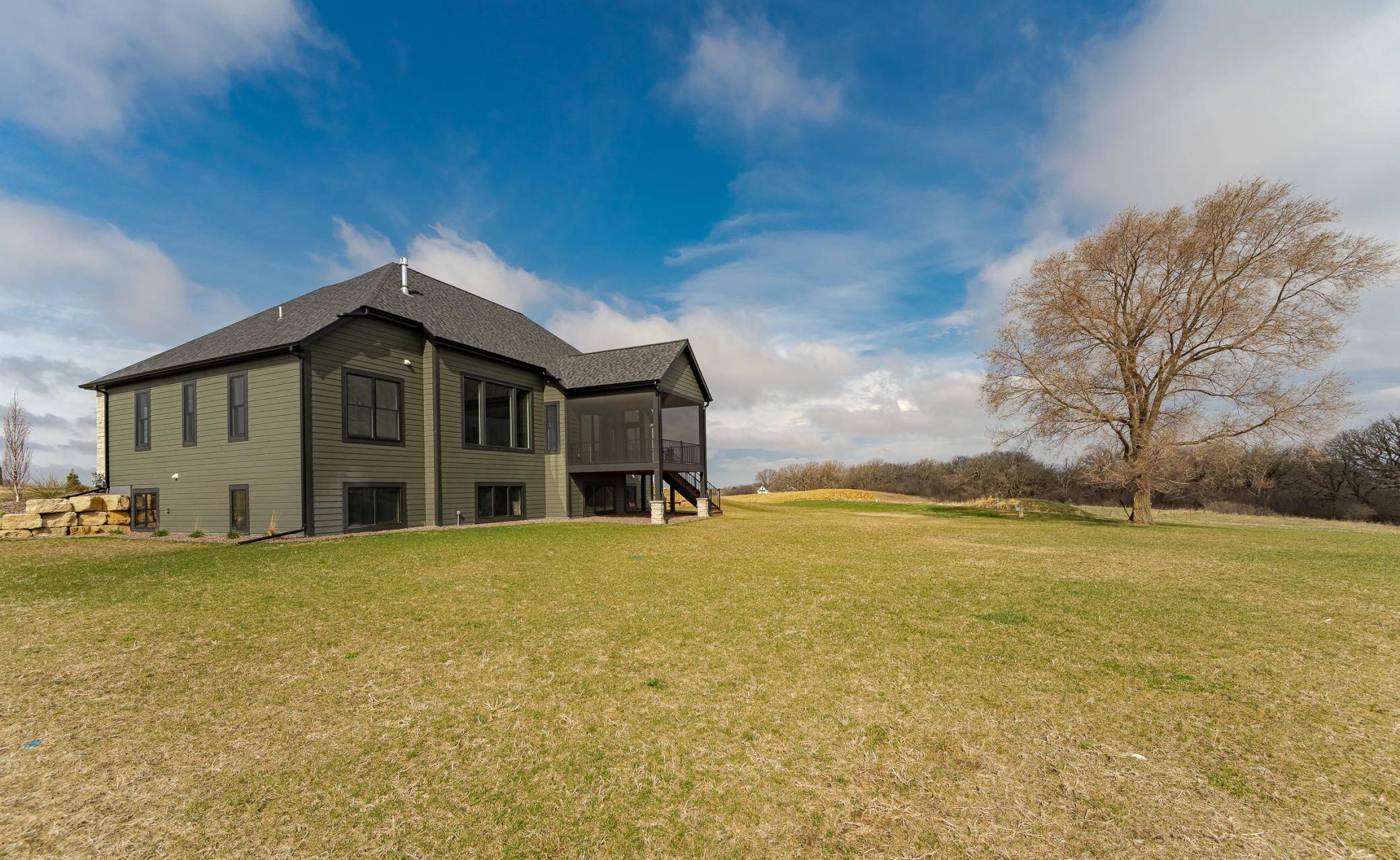 4980 Royal Oaks CIR SW, Rochester, MN 55902