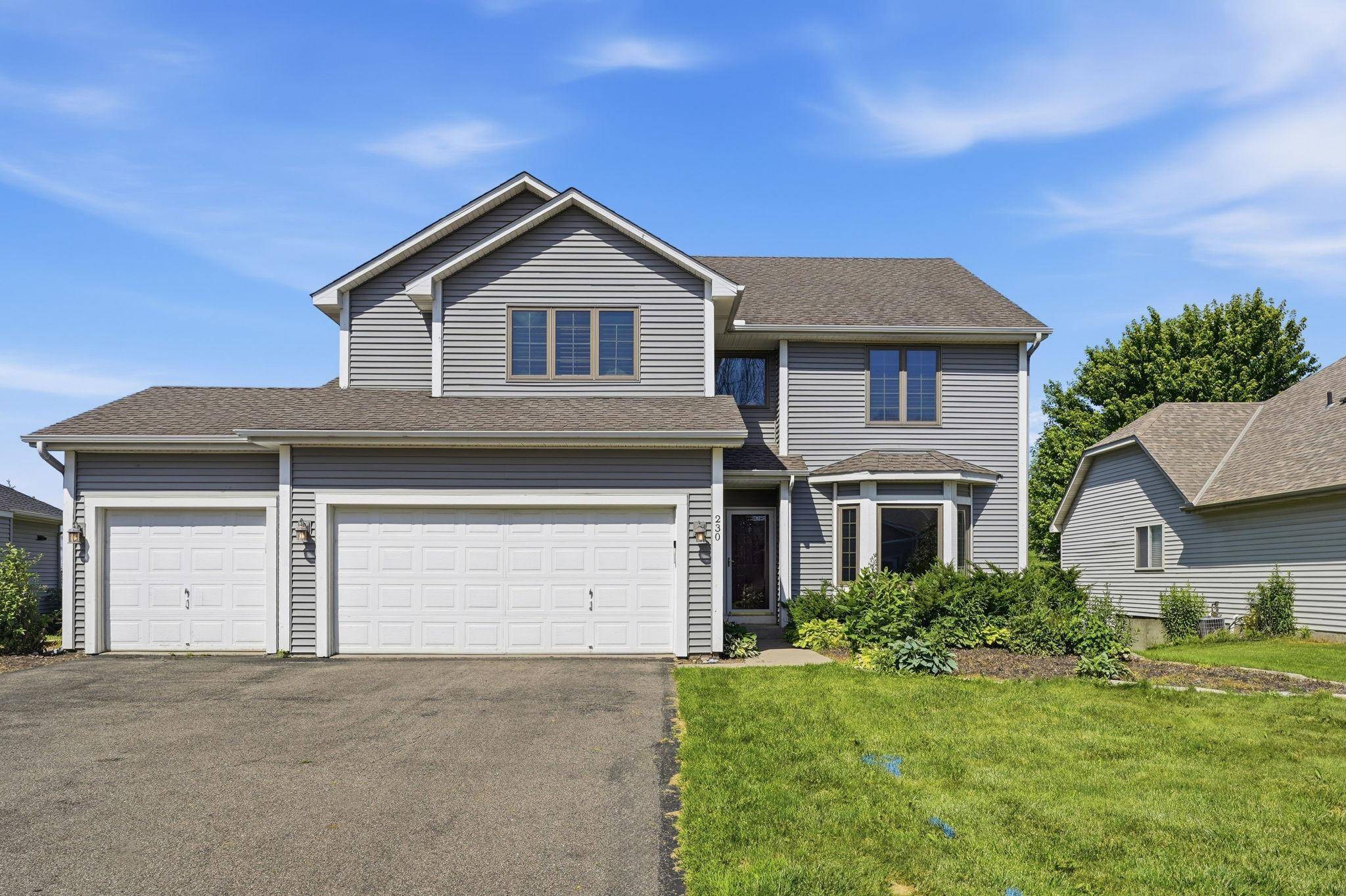 230 Butternut CIR, Carver, MN 55315