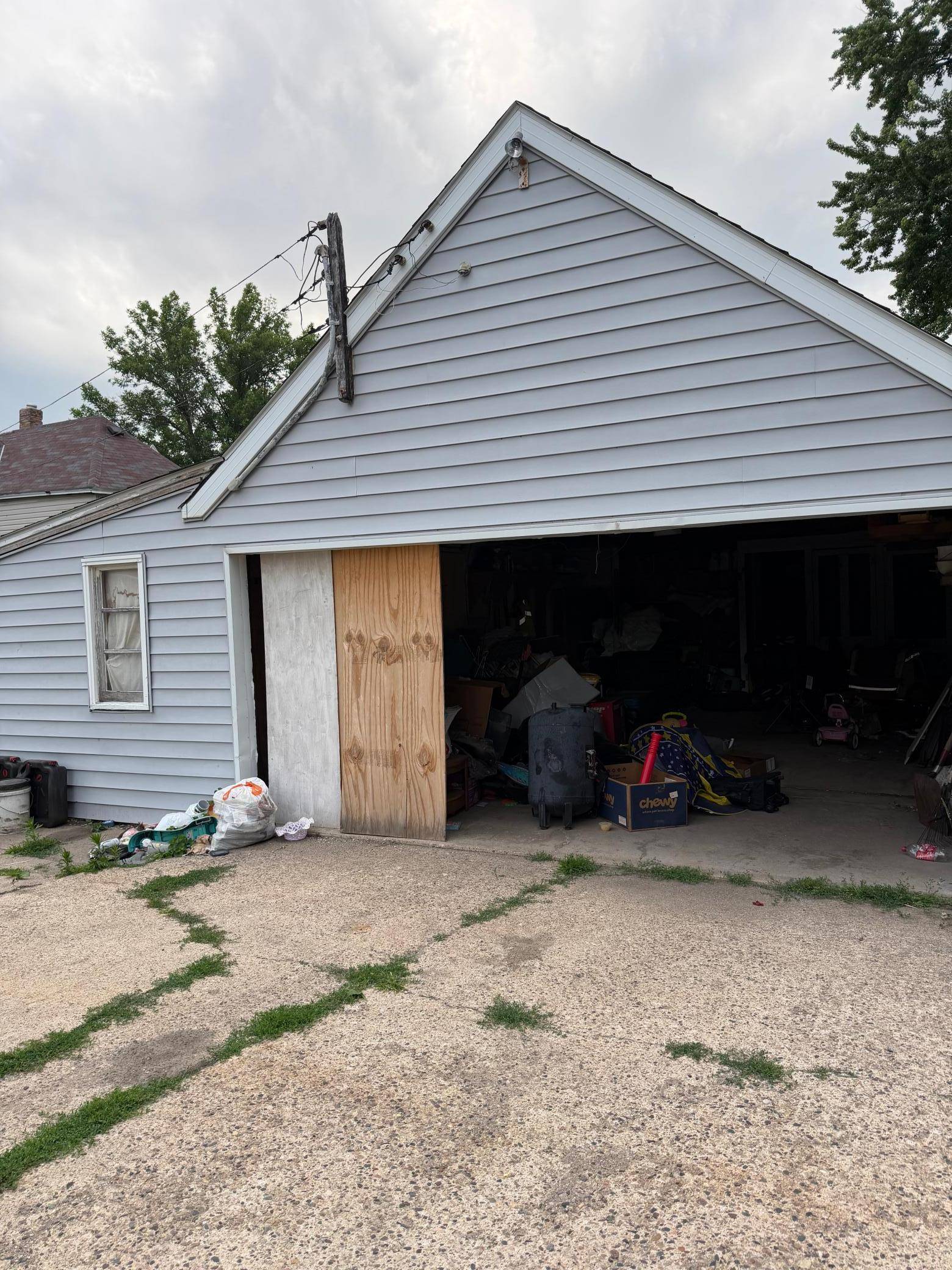 317 2nd AVE SW, Wells, MN 56097