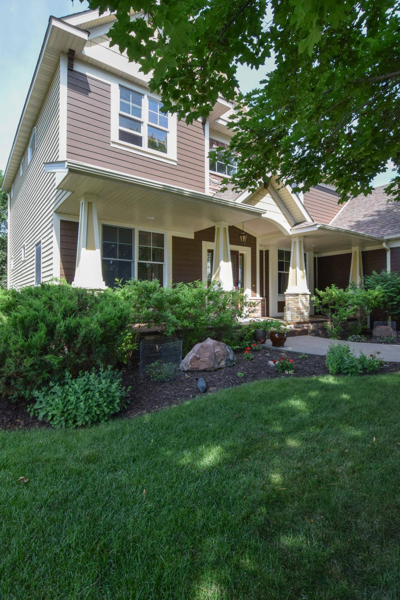 12618 Jamestown ST NE, Blaine, MN 55449