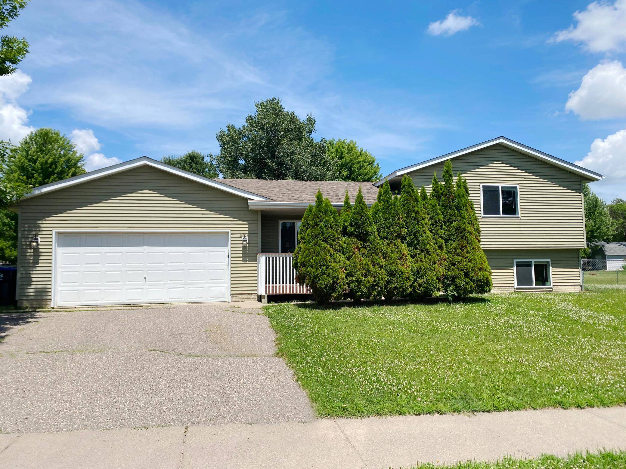 6161 Bakken ST, Monticello, MN 55362