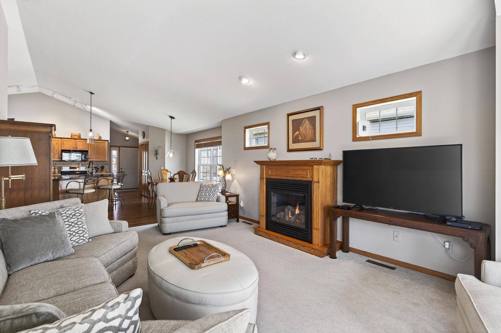 6161 Boulder Ridge DR, Rockford, MN 55373