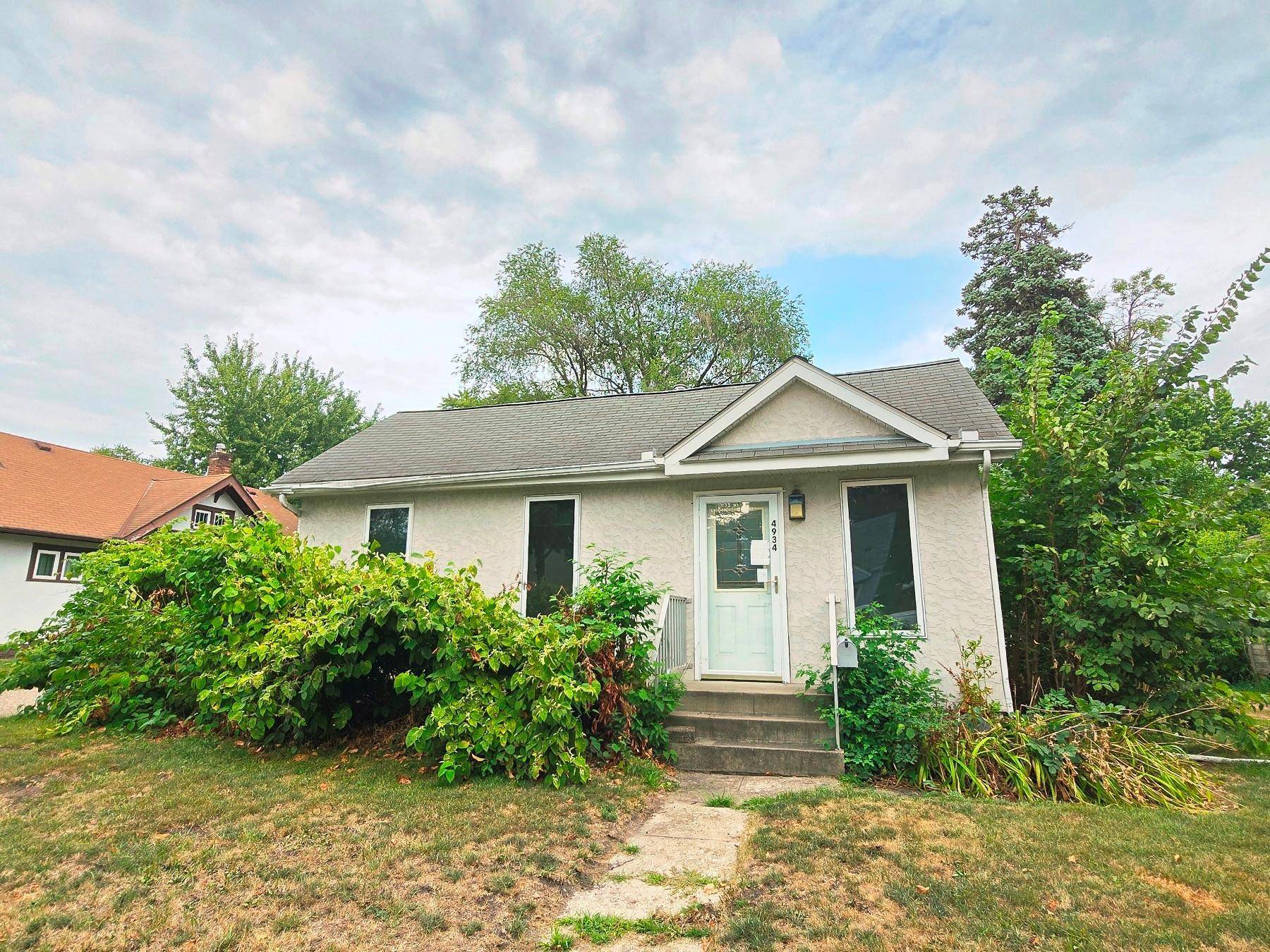 4934 Newton AVE N, Minneapolis, MN 55430