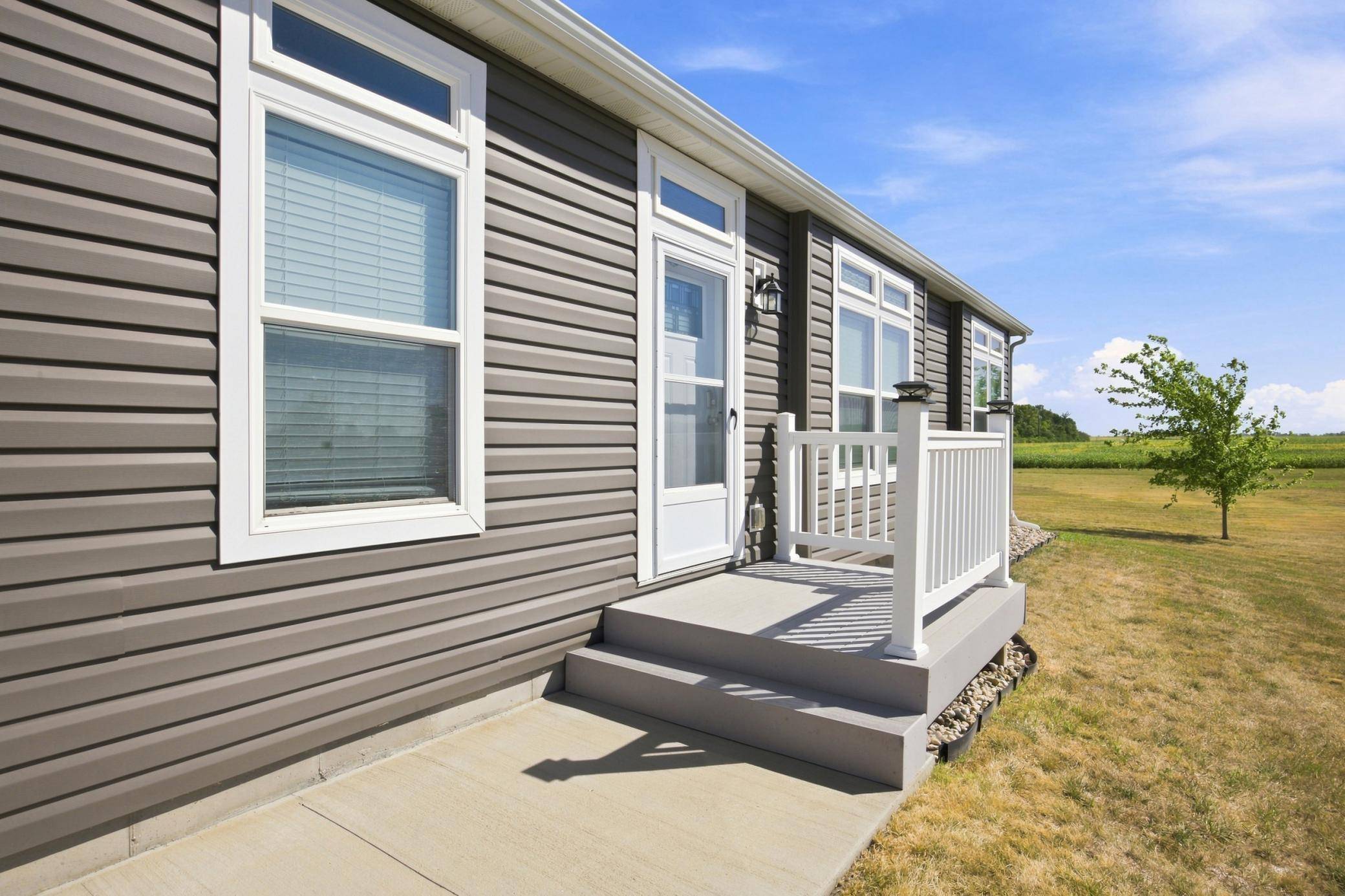 303 Morrow DR, Enderlin, ND 58027