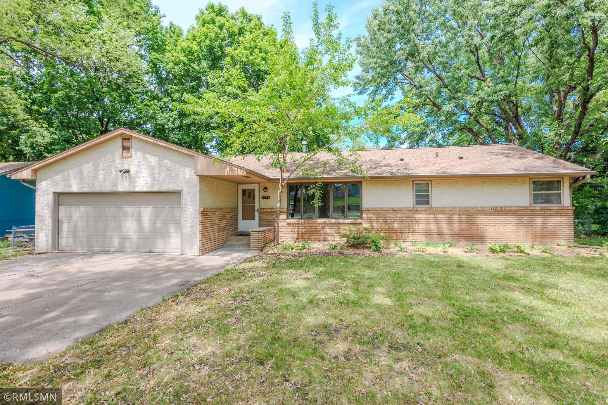 8324 62nd AVE N, Brooklyn Park, MN 55428