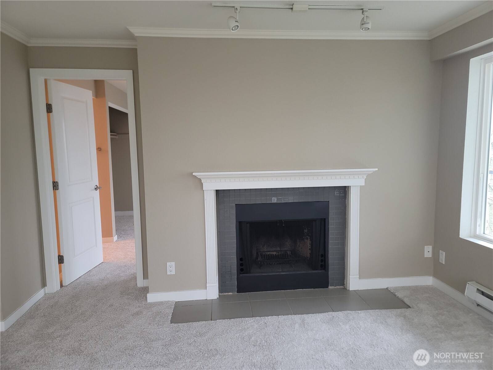 1311 S 12th AVE #C205, Seattle, WA 98144