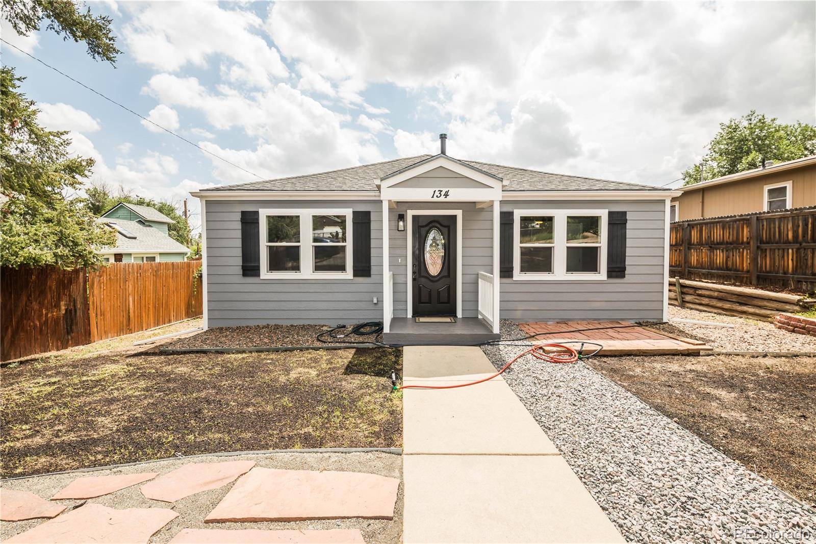 134 W Broadway ST, Elizabeth, CO 80107