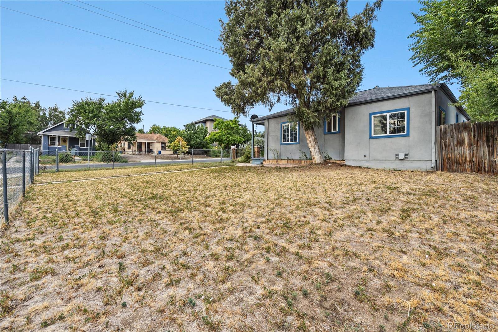801 Hooker ST, Denver, CO 80204