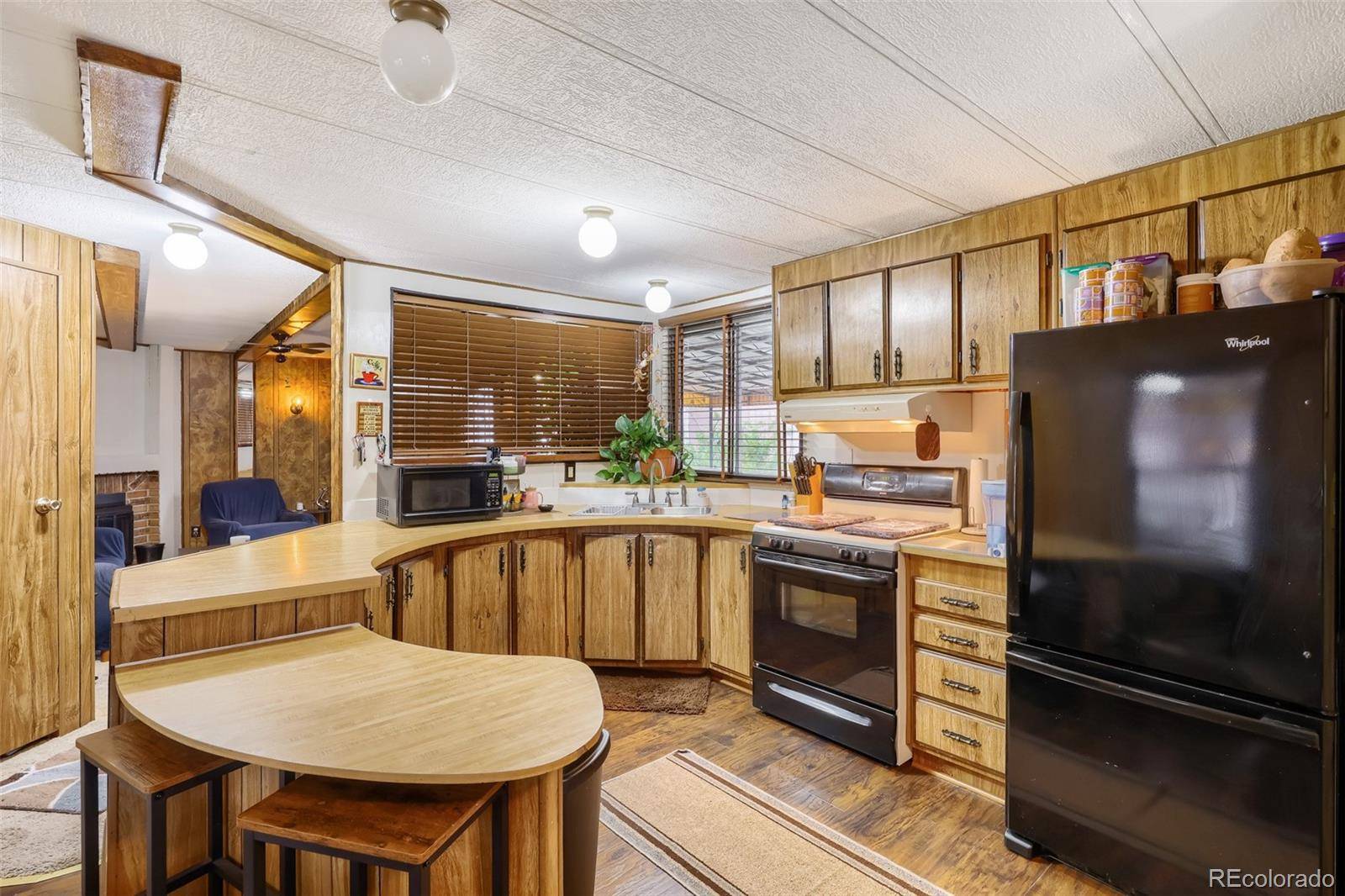 205 N Murray BLVD, Colorado Springs, CO 80916