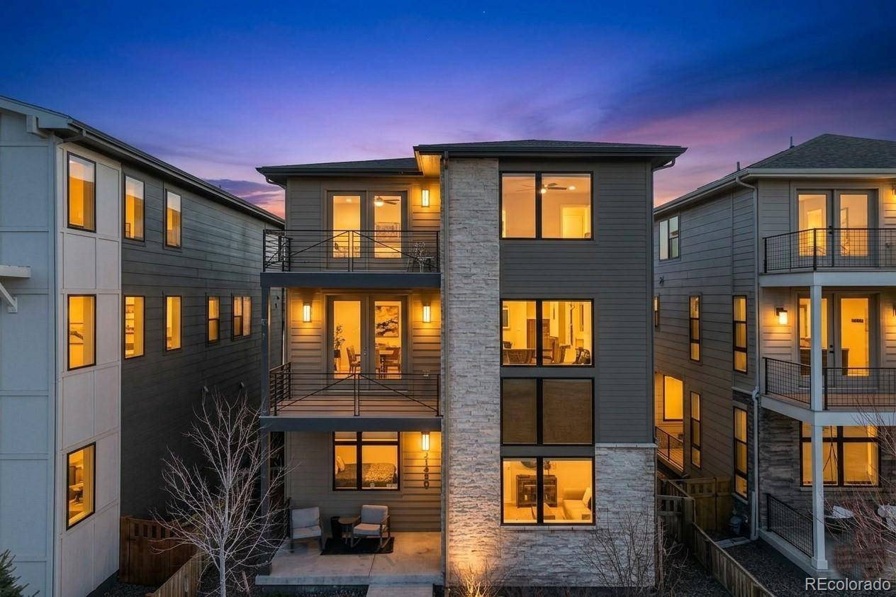 21420 E 61st DR, Aurora, CO 80019
