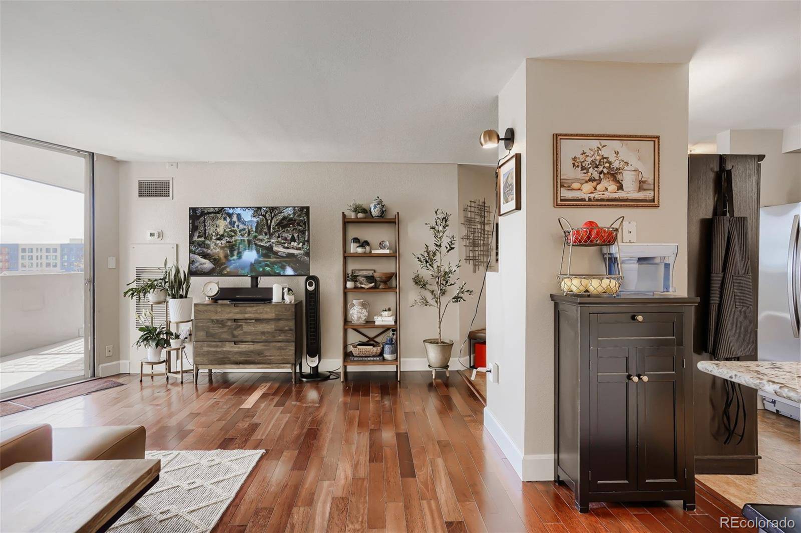601 W 11th AVE #518, Denver, CO 80204