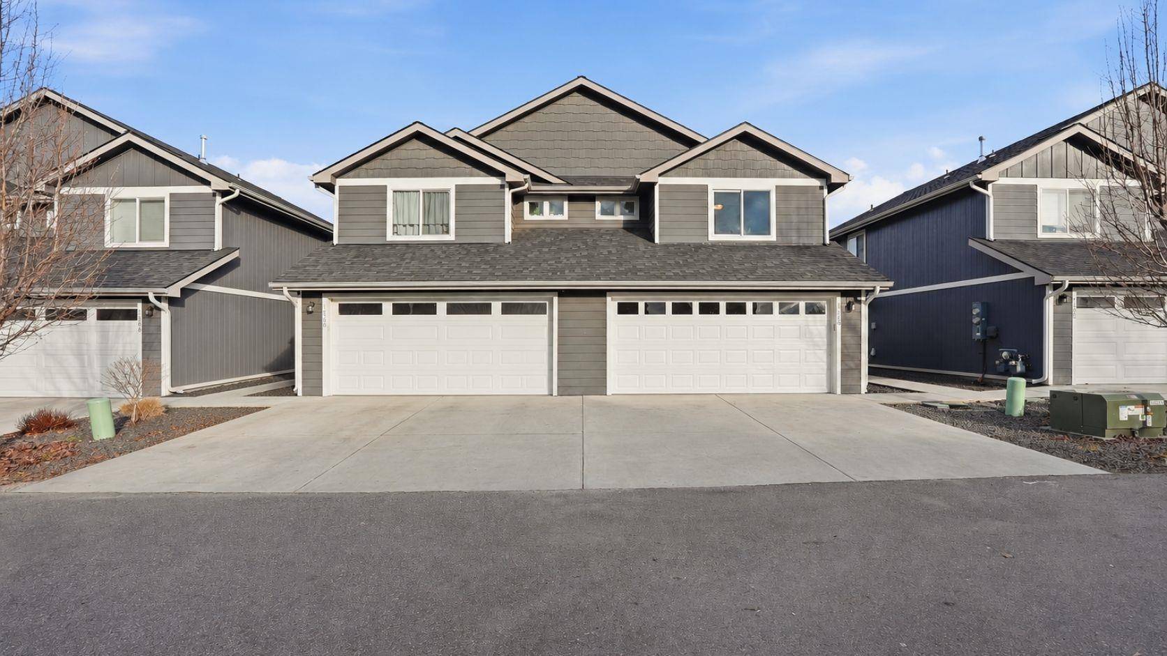1428 N Michigan Ln #1430, Greenacres, WA 99016