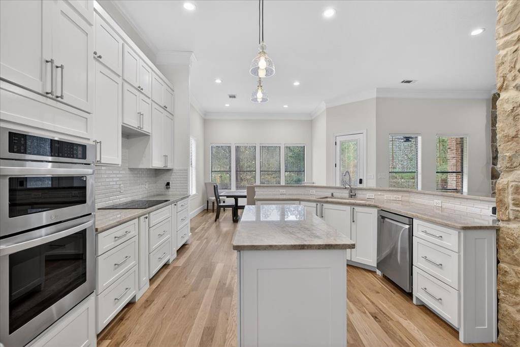 5182 Bayshore Drive, Athens, TX 75752