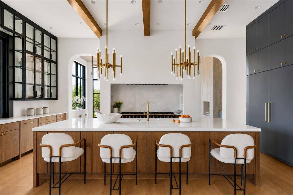 10010 Strait Lane, Dallas, TX 75229