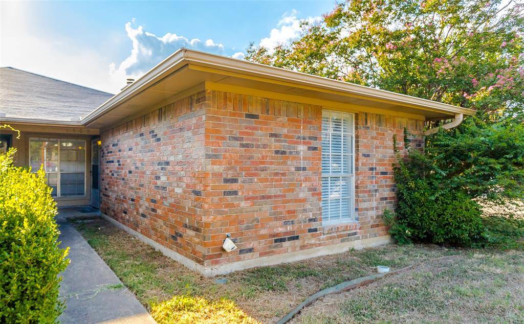 900 Milby Road, Arlington, TX 76013