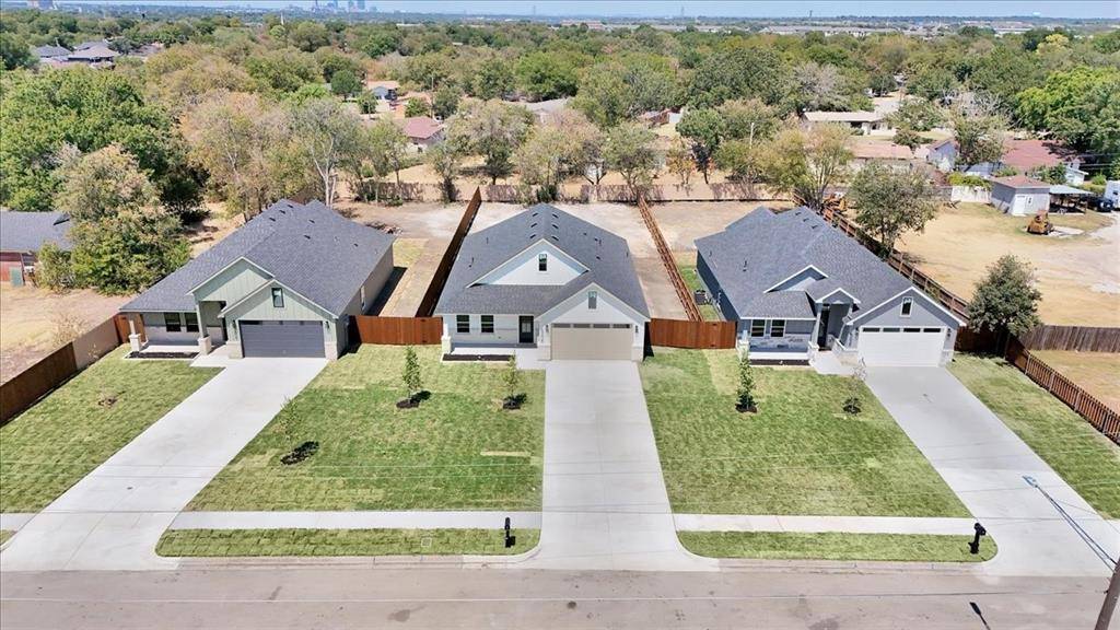 5625 Oak Grove Road N, Fort Worth, TX 76134
