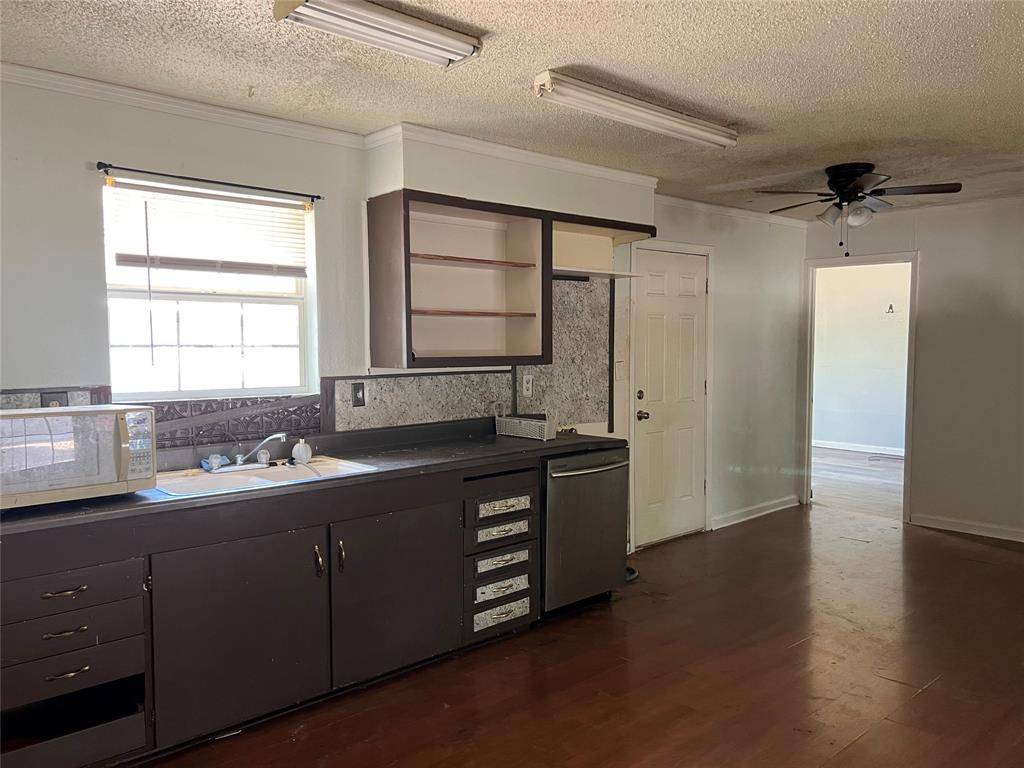 4306 Barnett Drive, Wichita Falls, TX 76308