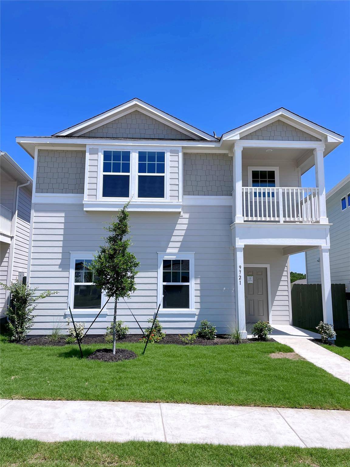 9721 Morning Iris DR, Manor, TX 78653