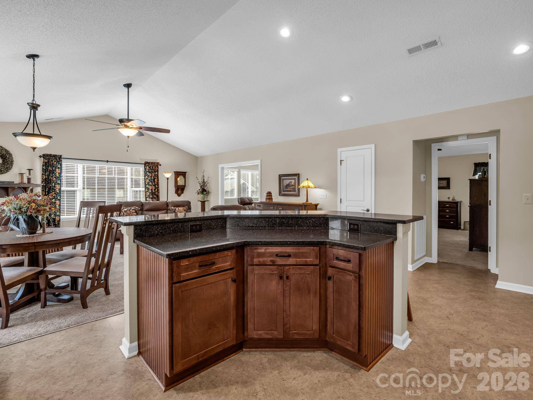 53 Barn Owl WAY, Hendersonville, NC 28792