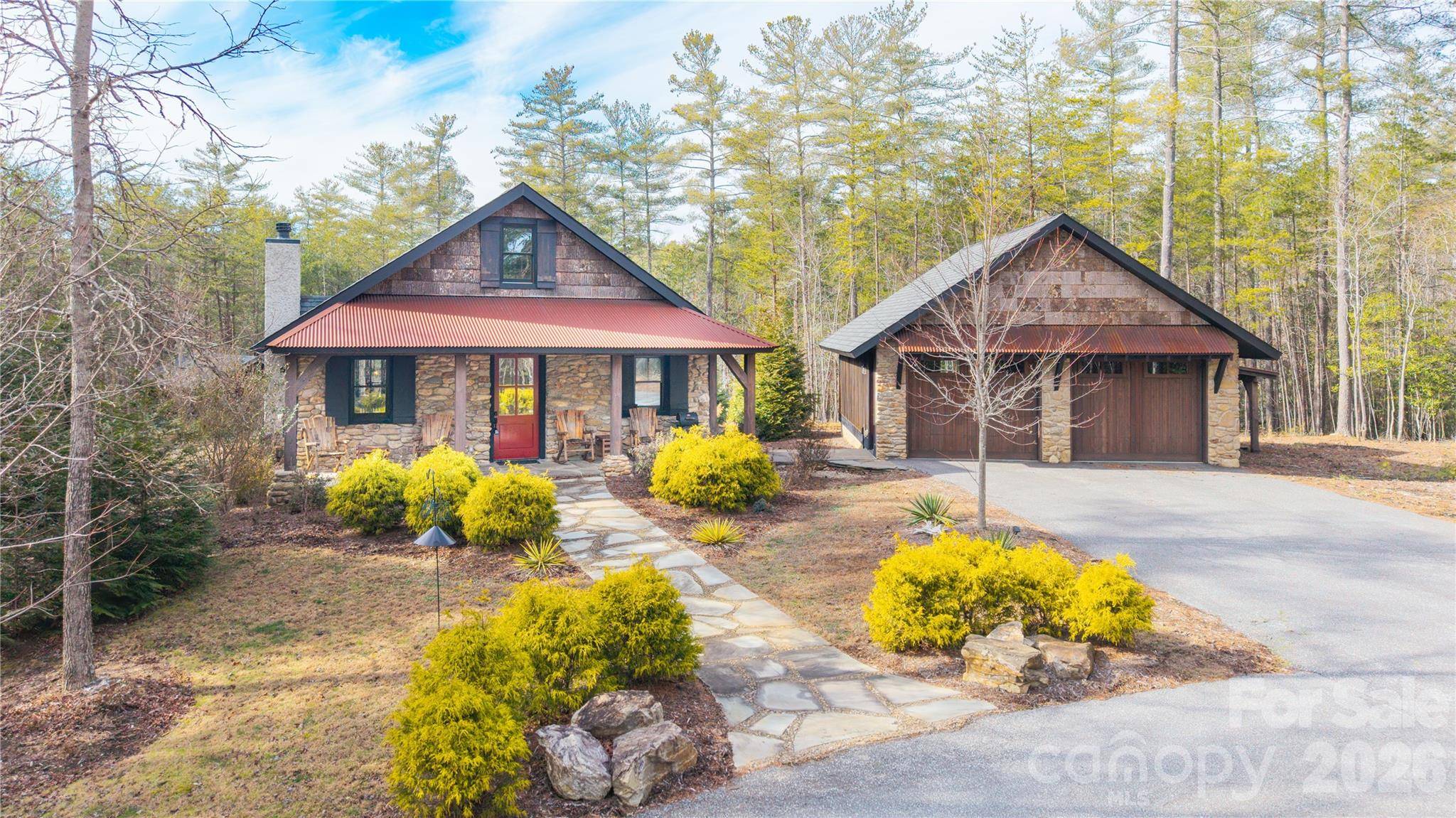2004 Fergusons Folly DR, Nebo, NC 28761