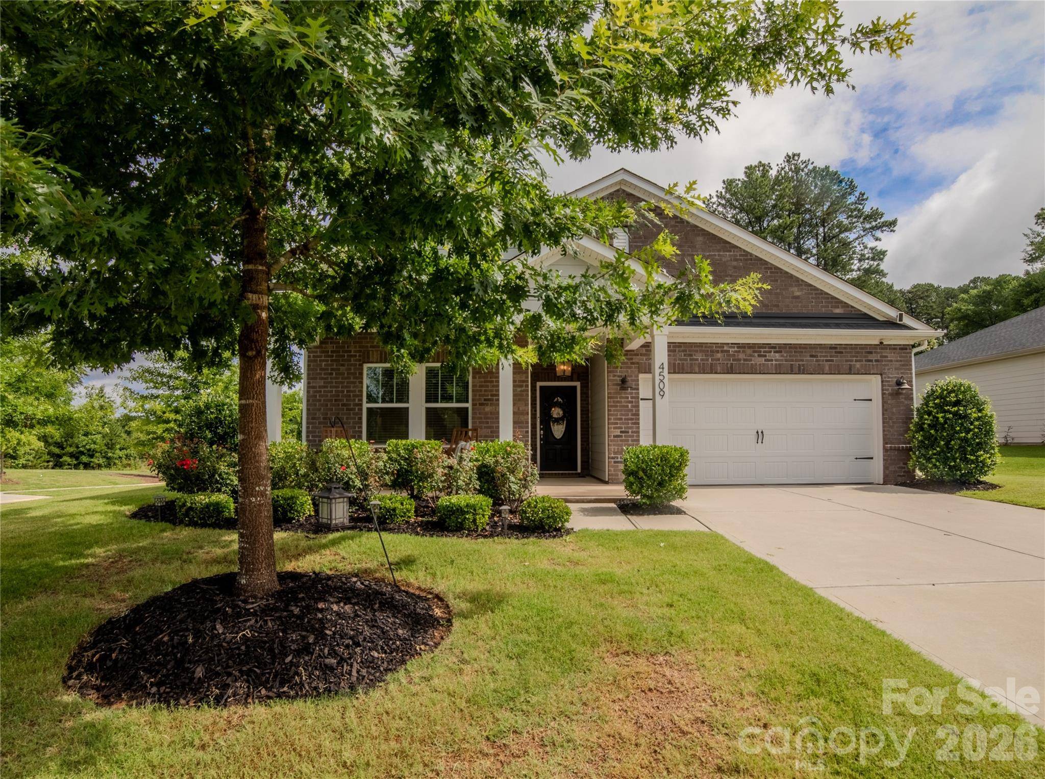 4509 Kelowna ST, Charlotte, NC 28214