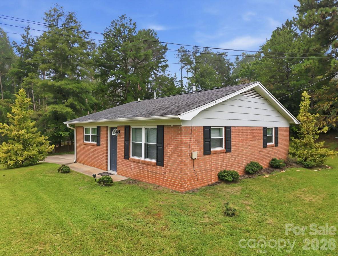 209 Roberson RD, Forest City, NC 28043