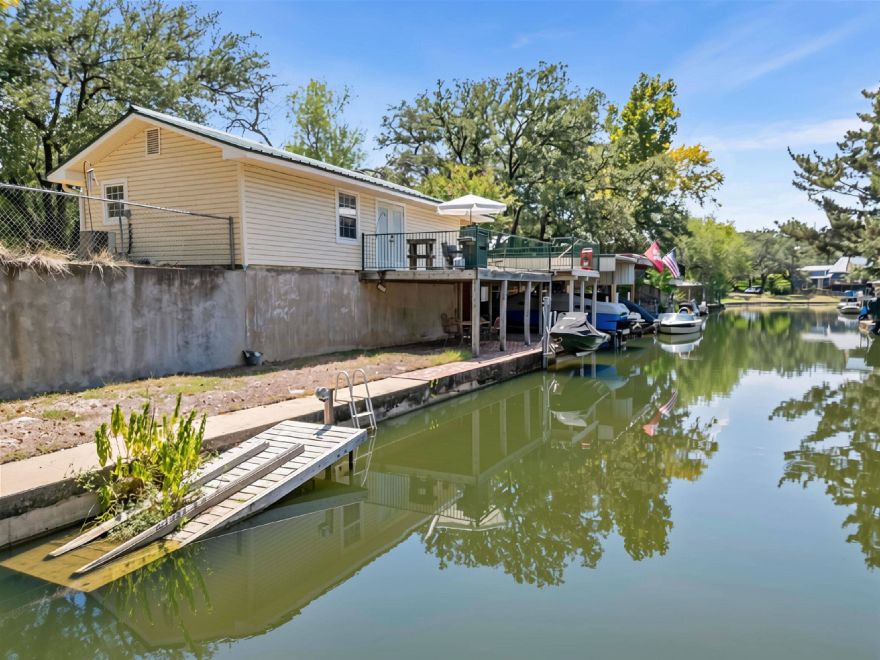 308 County Road 136b, Kingsland, TX 78639
