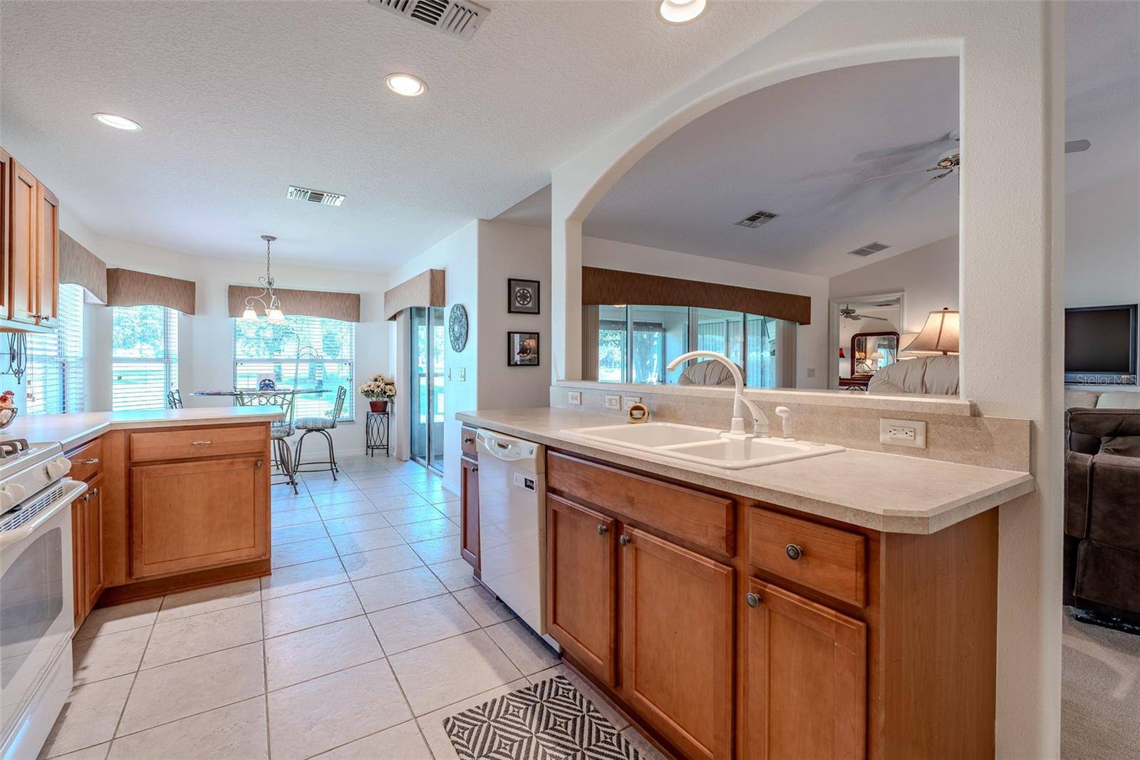 15702 SW 11TH TERRACE RD, Ocala, FL 34473