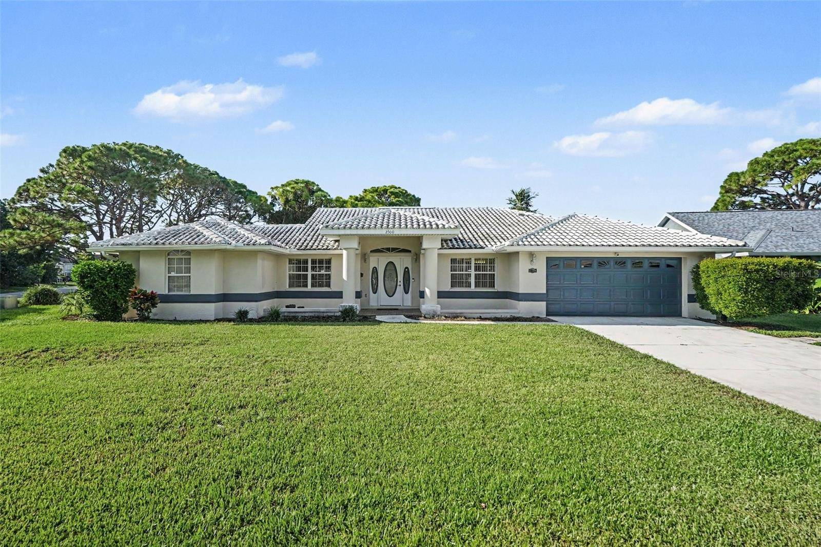 2500 62ND AVE S, St Petersburg, FL 33712
