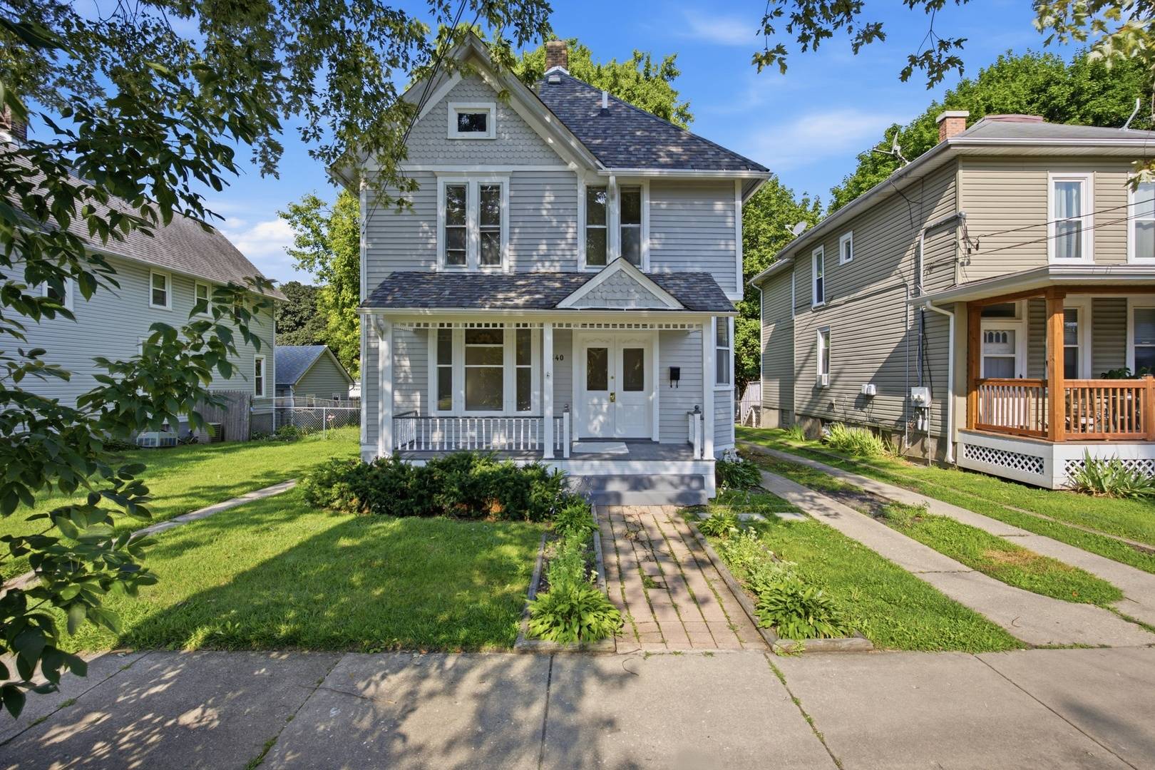 340 Moseley ST, Elgin, IL 60123